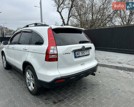 Белый Хонда СРВ, объемом двигателя 2.35 л и пробегом 200 тыс. км за 9999 $, фото 5 на Automoto.ua