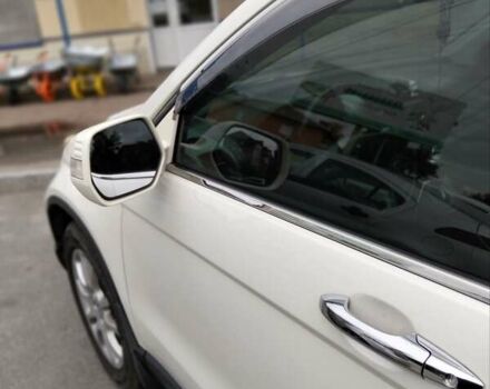 Белый Хонда СРВ, объемом двигателя 2.4 л и пробегом 216 тыс. км за 11000 $, фото 4 на Automoto.ua