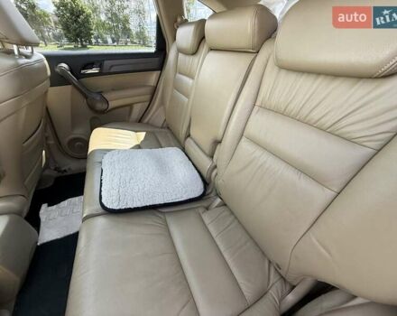 Белый Хонда СРВ, объемом двигателя 2.35 л и пробегом 264 тыс. км за 10500 $, фото 18 на Automoto.ua