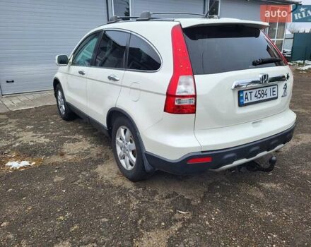 Белый Хонда СРВ, объемом двигателя 2.2 л и пробегом 373 тыс. км за 10000 $, фото 4 на Automoto.ua