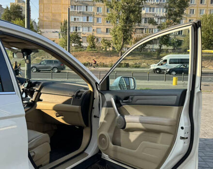 Белый Хонда СРВ, объемом двигателя 2.4 л и пробегом 150 тыс. км за 15500 $, фото 18 на Automoto.ua