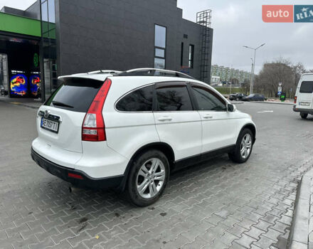 Белый Хонда СРВ, объемом двигателя 2.35 л и пробегом 200 тыс. км за 9999 $, фото 4 на Automoto.ua