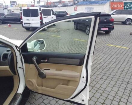 Белый Хонда СРВ, объемом двигателя 2.35 л и пробегом 133 тыс. км за 10200 $, фото 9 на Automoto.ua