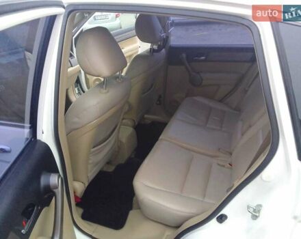 Белый Хонда СРВ, объемом двигателя 2.35 л и пробегом 133 тыс. км за 10200 $, фото 14 на Automoto.ua