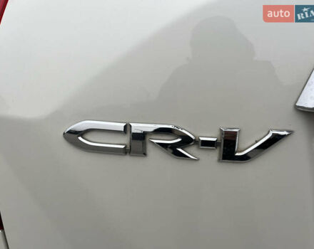 Белый Хонда СРВ, объемом двигателя 2.2 л и пробегом 159 тыс. км за 15550 $, фото 10 на Automoto.ua