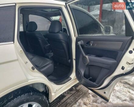 Белый Хонда СРВ, объемом двигателя 2 л и пробегом 204 тыс. км за 12300 $, фото 7 на Automoto.ua