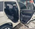 Белый Хонда СРВ, объемом двигателя 2 л и пробегом 204 тыс. км за 12300 $, фото 7 на Automoto.ua