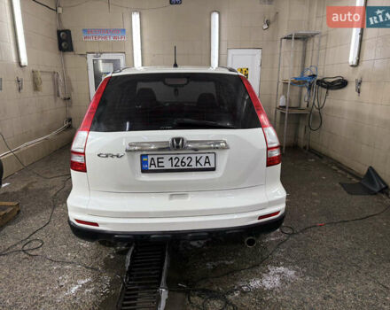 Белый Хонда СРВ, объемом двигателя 2 л и пробегом 324 тыс. км за 11500 $, фото 3 на Automoto.ua