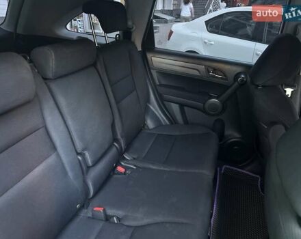 Белый Хонда СРВ, объемом двигателя 2 л и пробегом 211 тыс. км за 12000 $, фото 9 на Automoto.ua