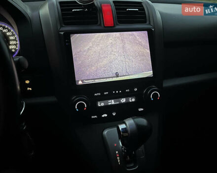 Білий Хонда СРВ, об'ємом двигуна 2.2 л та пробігом 270 тис. км за 12600 $, фото 34 на Automoto.ua