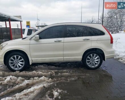 Белый Хонда СРВ, объемом двигателя 2 л и пробегом 204 тыс. км за 12300 $, фото 3 на Automoto.ua