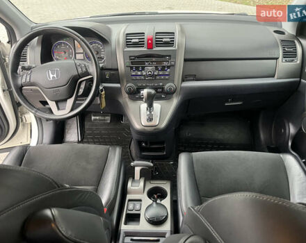 Белый Хонда СРВ, объемом двигателя 2.2 л и пробегом 159 тыс. км за 15550 $, фото 32 на Automoto.ua