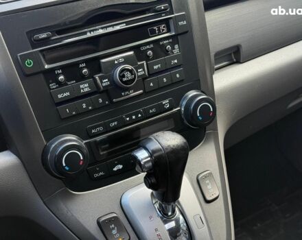 Хонда СРВ 2010 в Львове на Automoto.ua Белый Хонда СРВ, объемом двигателя 2.4 л и пробегом 196 тыс. км за 11890 $, фото 18 на Automoto.ua