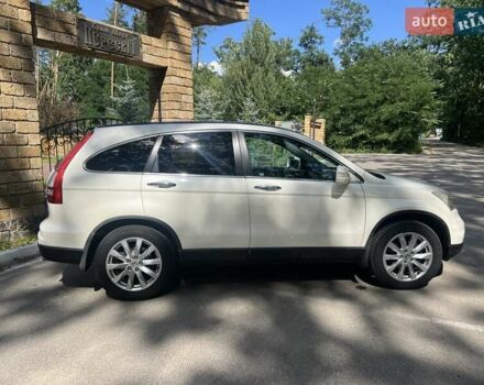 Белый Хонда СРВ, объемом двигателя 0 л и пробегом 295 тыс. км за 12950 $, фото 4 на Automoto.ua