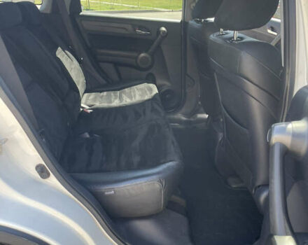 Білий Хонда СРВ, об'ємом двигуна 2.35 л та пробігом 108 тис. км за 13999 $, фото 6 на Automoto.ua