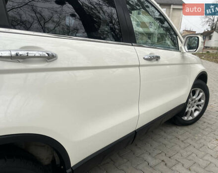 Белый Хонда СРВ, объемом двигателя 2.2 л и пробегом 159 тыс. км за 15550 $, фото 12 на Automoto.ua