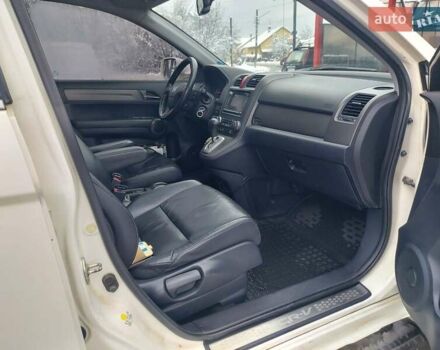 Белый Хонда СРВ, объемом двигателя 2 л и пробегом 204 тыс. км за 12300 $, фото 13 на Automoto.ua