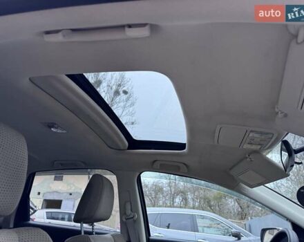 Белый Хонда СРВ, объемом двигателя 2.35 л и пробегом 167 тыс. км за 12300 $, фото 14 на Automoto.ua