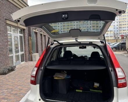 Белый Хонда СРВ, объемом двигателя 2.4 л и пробегом 202 тыс. км за 13300 $, фото 4 на Automoto.ua