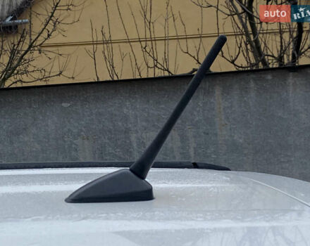 Белый Хонда СРВ, объемом двигателя 2.2 л и пробегом 185 тыс. км за 14200 $, фото 28 на Automoto.ua