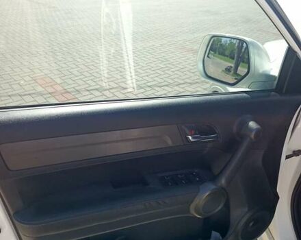 Білий Хонда СРВ, об'ємом двигуна 2.2 л та пробігом 241 тис. км за 13900 $, фото 12 на Automoto.ua