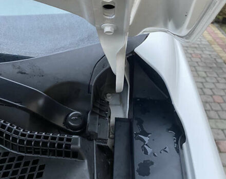 Белый Хонда СРВ, объемом двигателя 2.2 л и пробегом 185 тыс. км за 14200 $, фото 65 на Automoto.ua