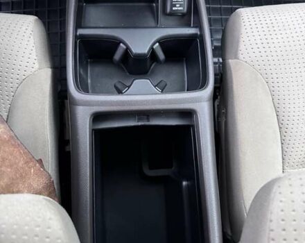 Белый Хонда СРВ, объемом двигателя 2.35 л и пробегом 167 тыс. км за 12300 $, фото 26 на Automoto.ua