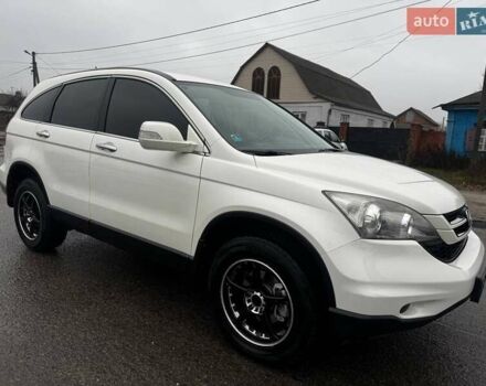 Белый Хонда СРВ, объемом двигателя 2.2 л и пробегом 170 тыс. км за 12500 $, фото 6 на Automoto.ua