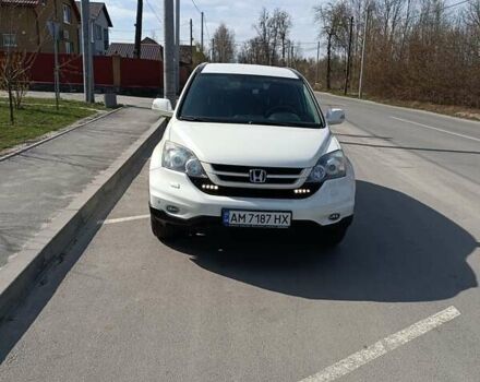 Белый Хонда СРВ, объемом двигателя 2.2 л и пробегом 306 тыс. км за 13100 $, фото 1 на Automoto.ua