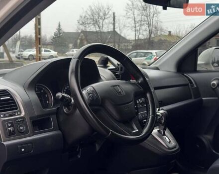 Белый Хонда СРВ, объемом двигателя 2.2 л и пробегом 170 тыс. км за 12500 $, фото 22 на Automoto.ua