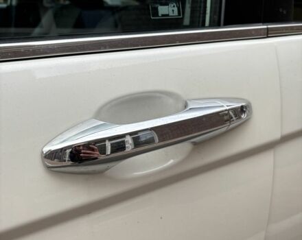 Белый Хонда СРВ, объемом двигателя 2.4 л и пробегом 202 тыс. км за 13300 $, фото 5 на Automoto.ua