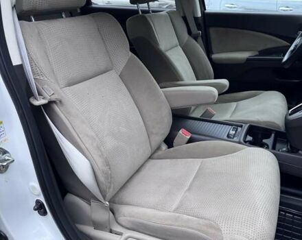 Белый Хонда СРВ, объемом двигателя 2.35 л и пробегом 167 тыс. км за 12300 $, фото 20 на Automoto.ua