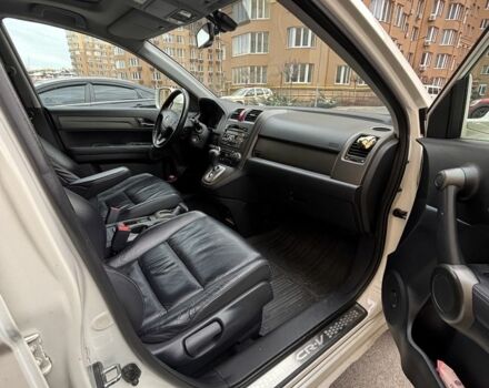 Белый Хонда СРВ, объемом двигателя 2.4 л и пробегом 202 тыс. км за 13300 $, фото 1 на Automoto.ua