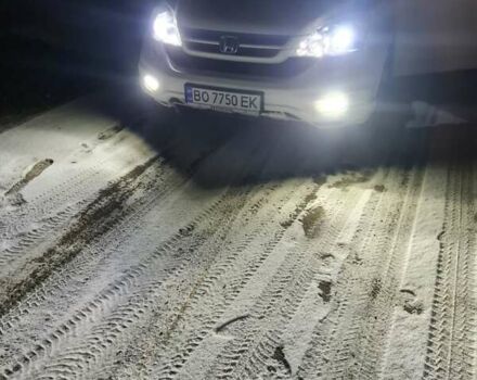 Белый Хонда СРВ, объемом двигателя 2.4 л и пробегом 290 тыс. км за 13200 $, фото 23 на Automoto.ua