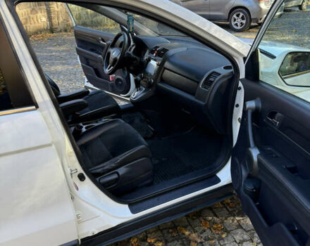 Белый Хонда СРВ, объемом двигателя 2.2 л и пробегом 330 тыс. км за 14300 $, фото 35 на Automoto.ua