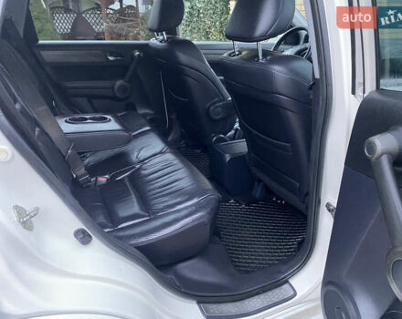 Белый Хонда СРВ, объемом двигателя 2.2 л и пробегом 185 тыс. км за 14200 $, фото 52 на Automoto.ua