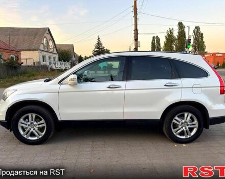 Белый Хонда СРВ, объемом двигателя 2 л и пробегом 170 тыс. км за 11980 $, фото 2 на Automoto.ua