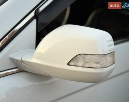 Белый Хонда СРВ, объемом двигателя 2.35 л и пробегом 171 тыс. км за 12900 $, фото 30 на Automoto.ua