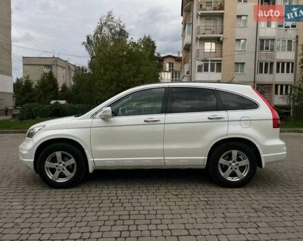 Белый Хонда СРВ, объемом двигателя 2.4 л и пробегом 255 тыс. км за 13200 $, фото 2 на Automoto.ua