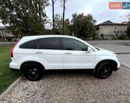 Белый Хонда СРВ, объемом двигателя 2.2 л и пробегом 212 тыс. км за 12500 $, фото 7 на Automoto.ua