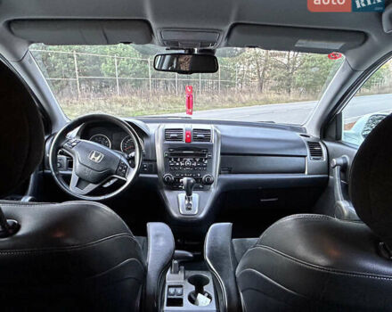 Белый Хонда СРВ, объемом двигателя 2 л и пробегом 280 тыс. км за 11999 $, фото 42 на Automoto.ua