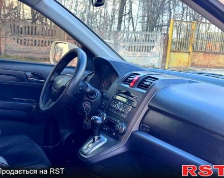 Белый Хонда СРВ, объемом двигателя 24 л и пробегом 183 тыс. км за 6980 $, фото 11 на Automoto.ua