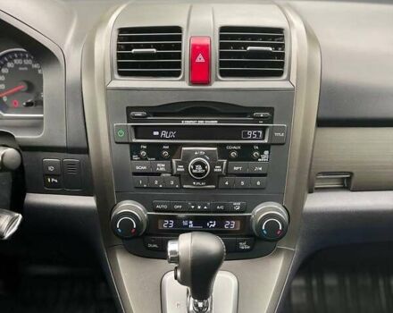 Белый Хонда СРВ, объемом двигателя 2.4 л и пробегом 255 тыс. км за 13200 $, фото 8 на Automoto.ua