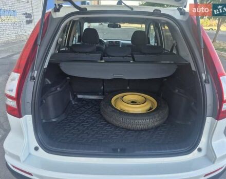 Белый Хонда СРВ, объемом двигателя 2 л и пробегом 174 тыс. км за 13700 $, фото 27 на Automoto.ua