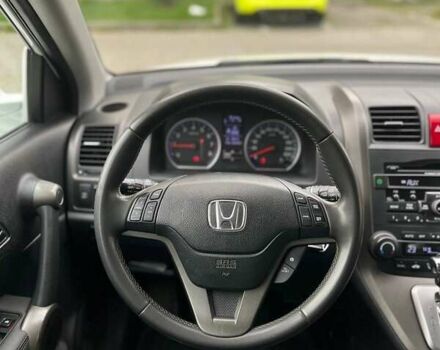 Белый Хонда СРВ, объемом двигателя 2.4 л и пробегом 255 тыс. км за 13200 $, фото 7 на Automoto.ua