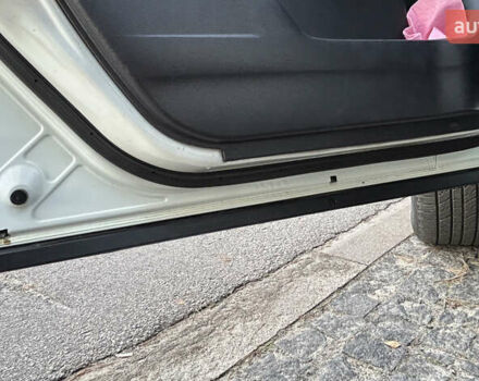 Белый Хонда СРВ, объемом двигателя 2 л и пробегом 280 тыс. км за 11999 $, фото 26 на Automoto.ua