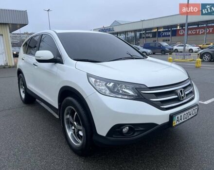 Белый Хонда СРВ, объемом двигателя 2.35 л и пробегом 113 тыс. км за 17200 $, фото 2 на Automoto.ua
