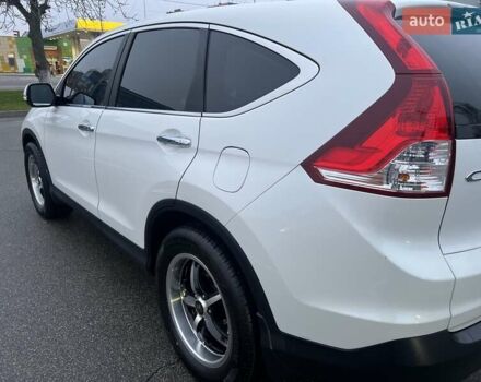 Белый Хонда СРВ, объемом двигателя 2.35 л и пробегом 113 тыс. км за 17200 $, фото 9 на Automoto.ua