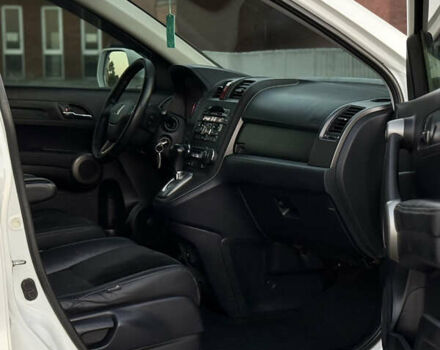 Белый Хонда СРВ, объемом двигателя 2.35 л и пробегом 171 тыс. км за 12900 $, фото 18 на Automoto.ua