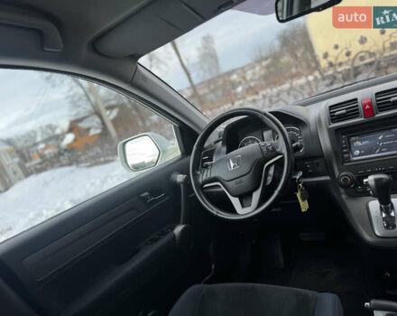 Белый Хонда СРВ, объемом двигателя 2.2 л и пробегом 177 тыс. км за 15500 $, фото 67 на Automoto.ua